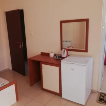 Milchevi 3* Σωζόπολη