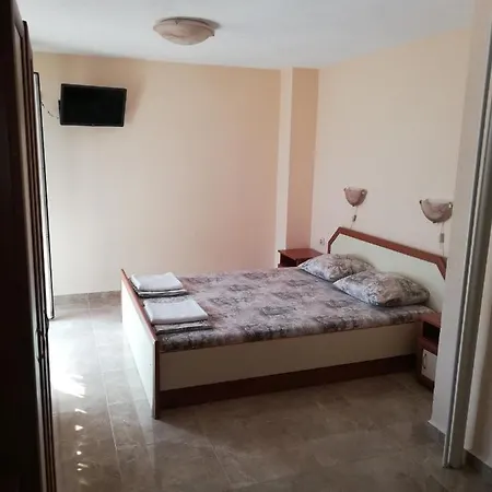 Milchevi 3* Σωζόπολη